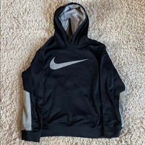 Men’s black Therma-Fit Nike hoodie